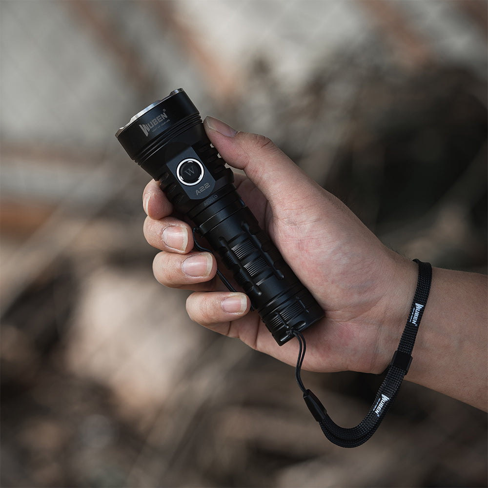 Lanterna recarregável de alta potência e alto lúmen Wuben A22 4500